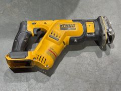 Cordless Reciprocating Saw - Image 2