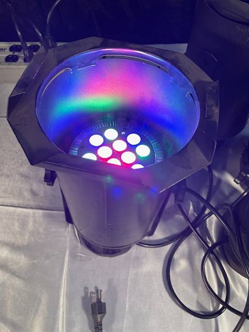 4 LED Stage Par Can Lights with Remote