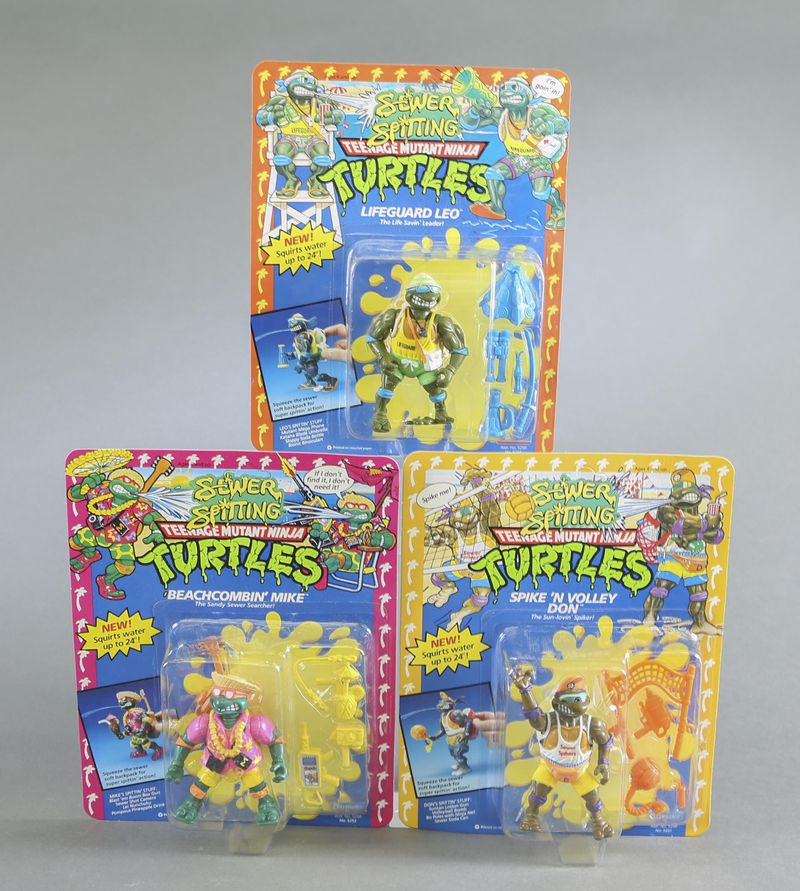 Vintage Teenage Mutant Ninja Turtles rubber dolls toys figurines —