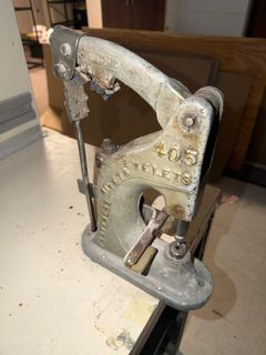 Industrial Eyelet Punch Workbench with Table - Image 3