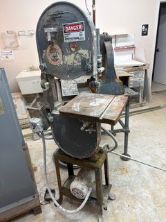 Rockwell Delta 28-380 Bandsaw - Image 1