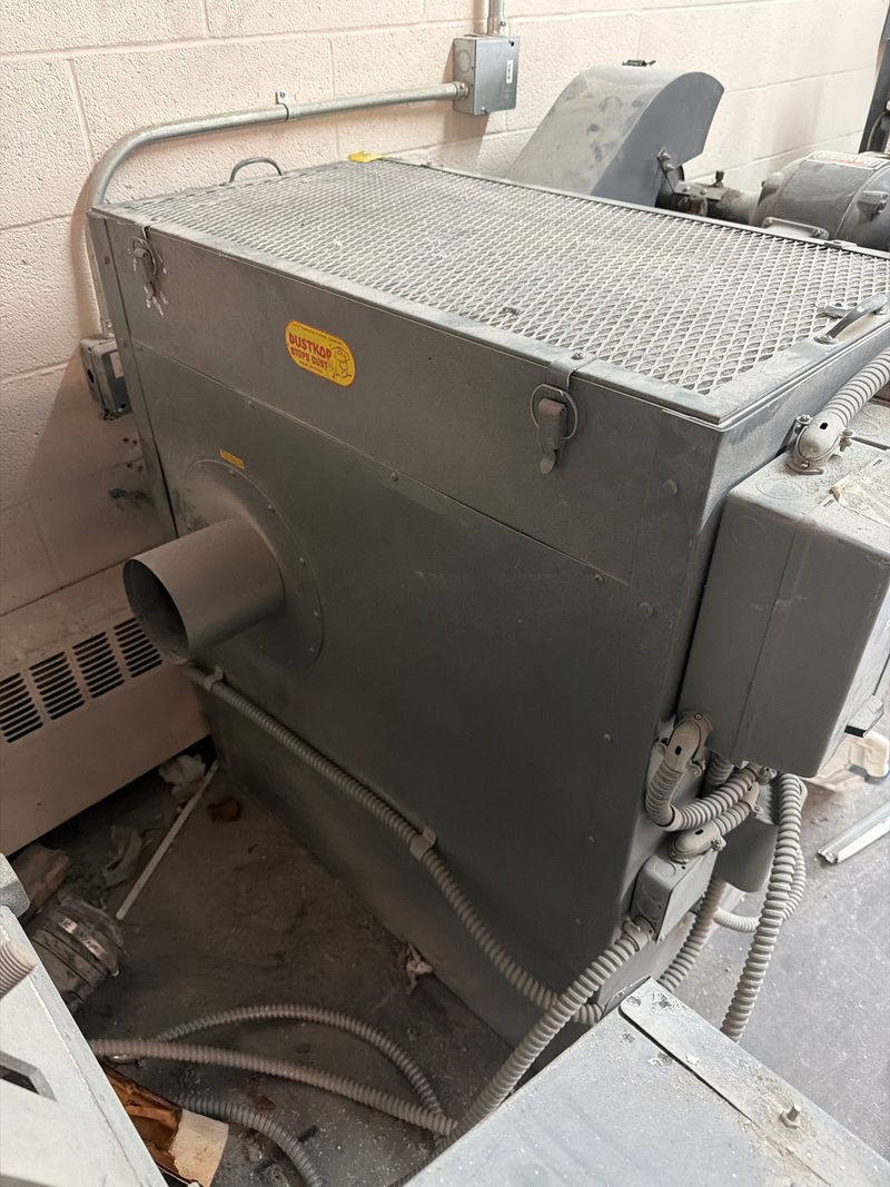 Aget Dustkop Industrial Dust Collector - Image 1