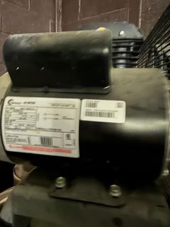 Century AC Motor Vertical Air Compressor - Image 4