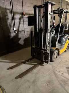 Komatsu 25 Propane Forklift FLP013 - Image 3