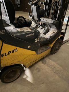 Komatsu 25 Propane Forklift FLP013 - Image 5