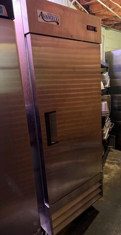 Avantco Commercial Refrigerator Model 178A19FHC - Image 1