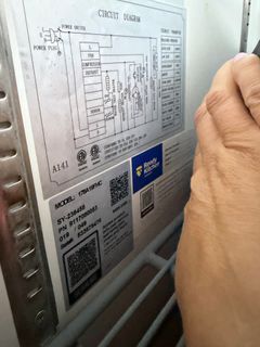 Avantco Commercial Refrigerator Model 178A19FHC - Image 4