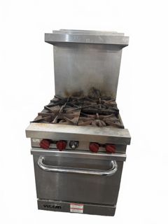 Vulcan 4-Burner Commercial Gas Range With Oven - Image 1