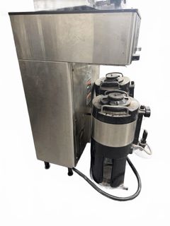 Bunn Dual Coffee Brewer With Two Airpots - Image 2