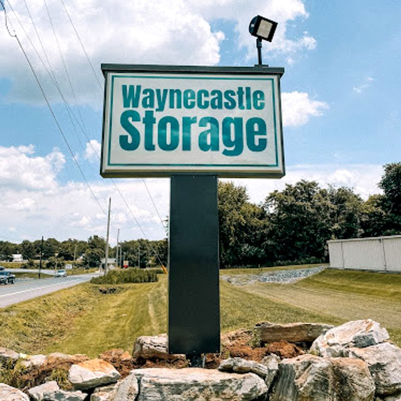 extra large storage units near me        
        <figure class=