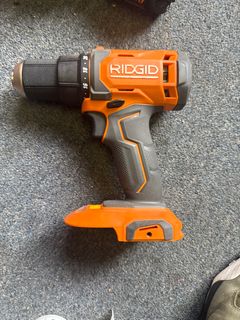 18V Cordless 1/2 in. Drill/Driver Kit - Image 2