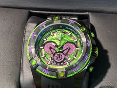 Invicta - Marvel Hulk Men’s Wristwatch Model #26808  - Image 3