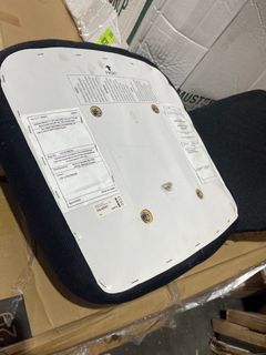 Office chair (no hardware) - Image 5
