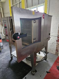Cleveland Convotherm Combi Oven with Stand - Image 17