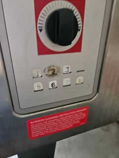 Cleveland Convotherm Combi Oven with Stand - Image 4
