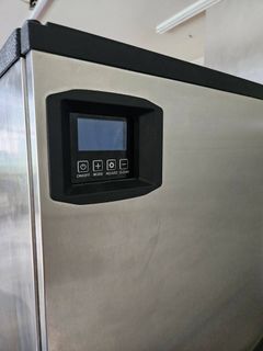 Maxx Ice Commercial Ice Maker and Bin - Image 3