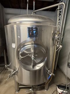 10BBL Stainless Steel Brite Tank with Valves - Image 2