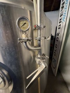 10BBL Stainless Steel Brite Tank with Valves - Image 3