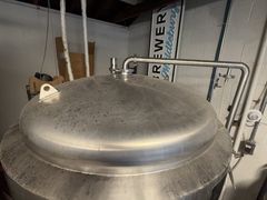 10BBL Stainless Steel Brite Tank with Valves - Image 8