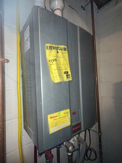 Gas Tankless Water Heater RU99iN - Image 1