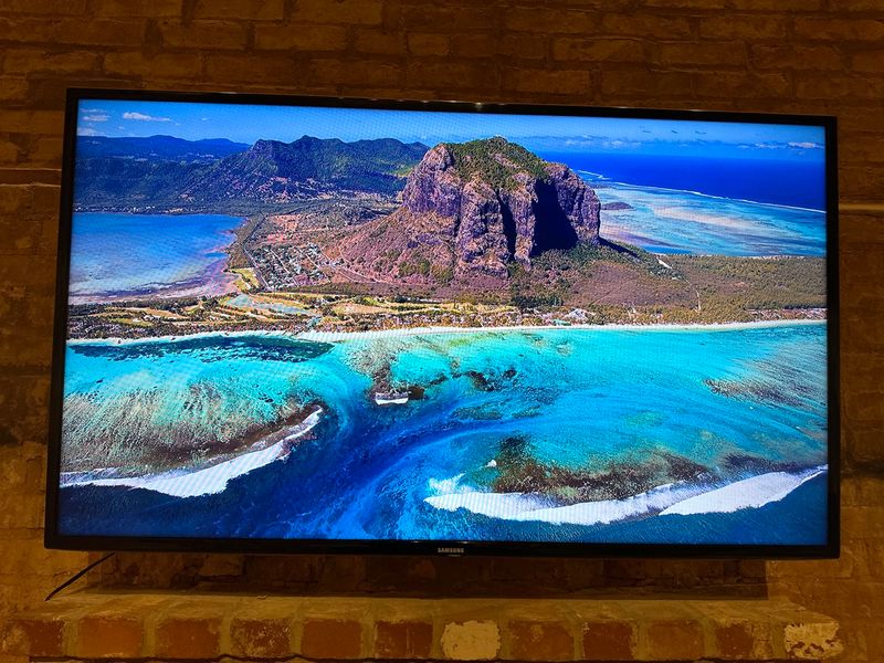 Late Model Office Furniture Auction. Frederick MD