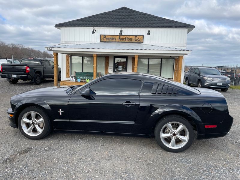 Monthly Consignment Vehicle Auction Located in Chesapeake, VA