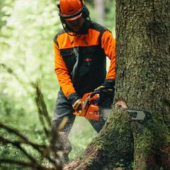 18 in. 2-Stroke Rear Handle Chainsaw - Image 4