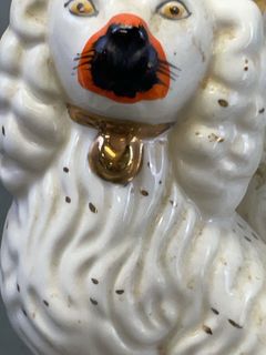 4 Staffordshire Style Spaniel Figurines - Image 4