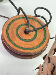Folk Art Adjustable Pulley Hanging Light, Untested - Image 5