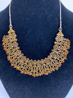 South East Asian Style Gold Tone Necklace - Image 2