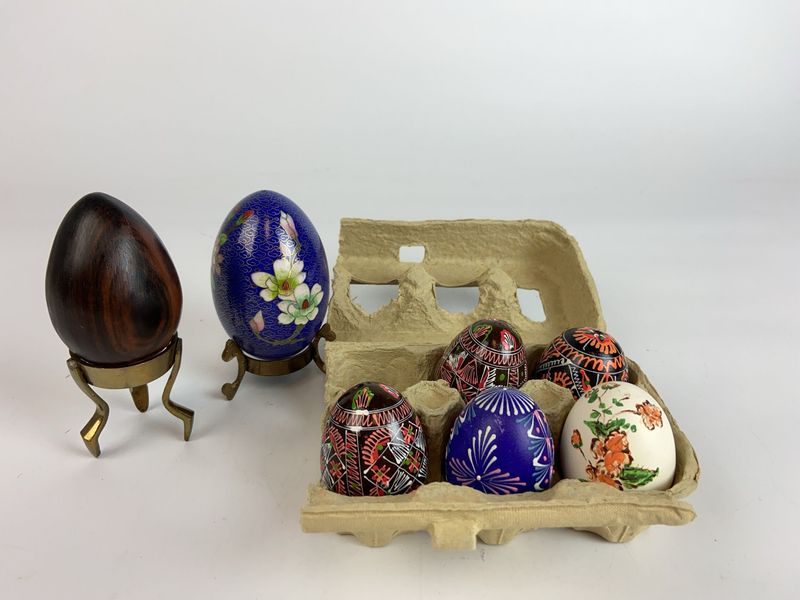 Decorative Eggs Assortment Painted and Wooden - Image 1