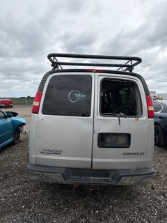 2005 Chevrolet Express 3500  - Image 5