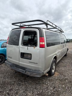 2005 Chevrolet Express 3500  - Image 6