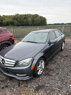2011 Mercedes Benz C 300 - Image 2
