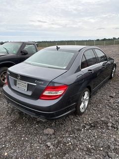 2011 Mercedes Benz C 300 - Image 6