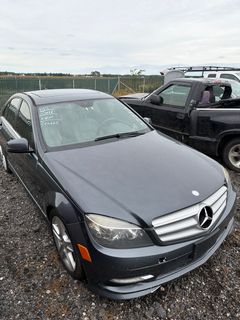 2011 Mercedes Benz C 300 - Image 8