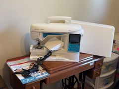 Husqvarna Viking Opal 670 Sewing Machine - Image 2