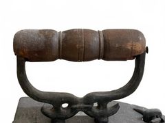 Cast Iron Coal Press Iron with Wooden H - Image 2