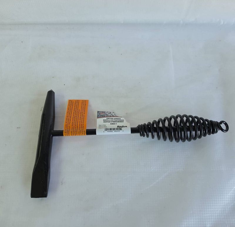 Lincoln Electric Radius Chipping Hammer  K4022-1 with Coil Spring Grip - Image 1