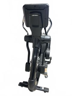 Elliptical Cross-Trainer With Digital Console - Image 2