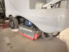 Nilfisk Advance 2400D Ride-On Floor Scrubber - Image 6