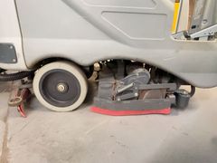 Nilfisk Advance Adgressor 3820C Floor Scrubber - Image 6
