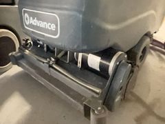 Advance SC750 ST Floor Scrubber - Image 8
