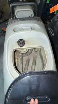 Nilfisk Advance Convertamatic 24D-C Scrubber - Image 8