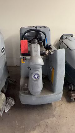 Industrial Ride-On Floor Scrubber - Image 4