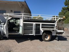 2009 Ford F-550 Utility Truck - Image 15
