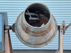 Honda Cement Mixer - Image 2