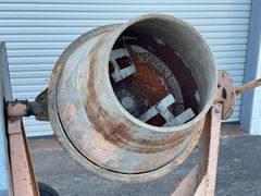 Honda Cement Mixer - Image 3