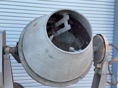 Atika Concrete Mixer - Image 3
