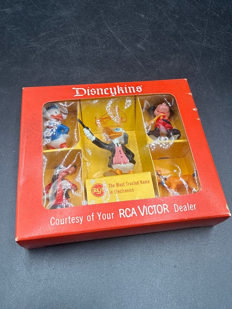 1961 Disneykins RCA Victor Marx Premium Boxed Set - Image 1